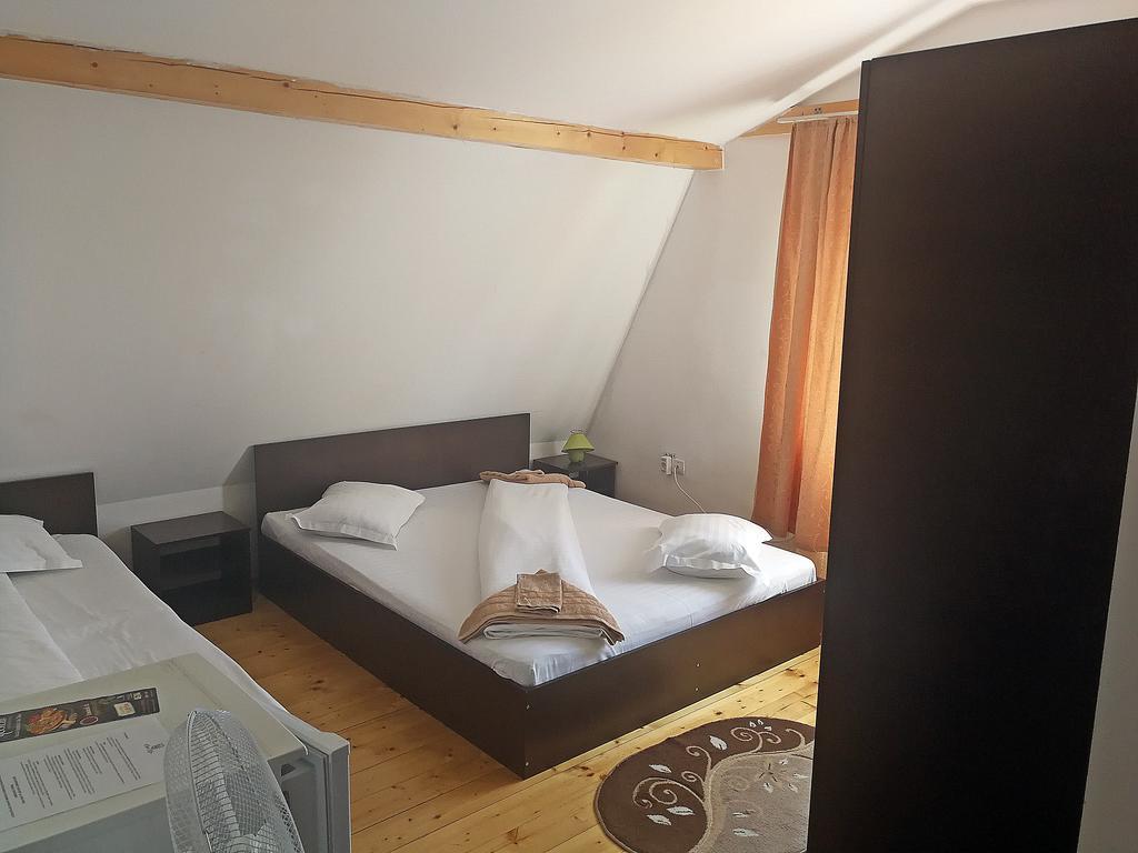Casa Kiev Hotel Sibiu Exterior photo